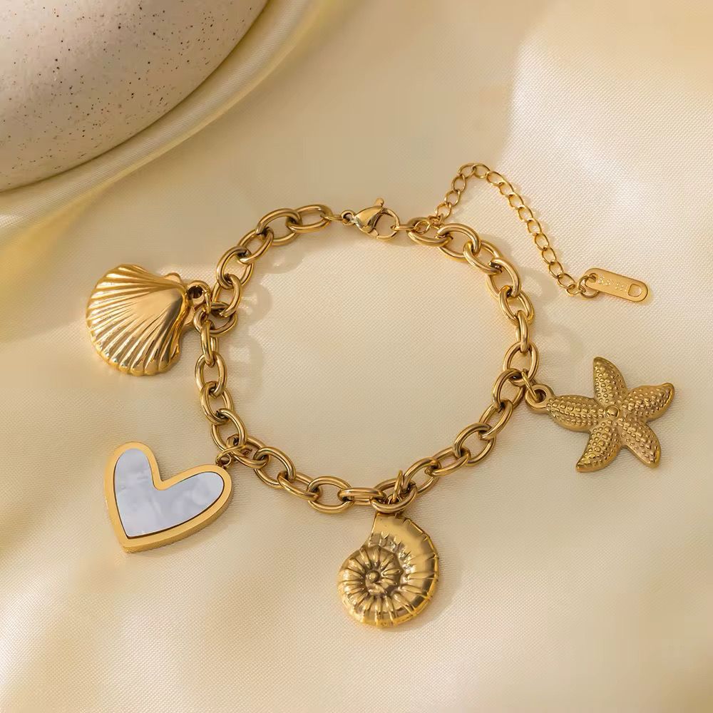 Love Shell Bracelet